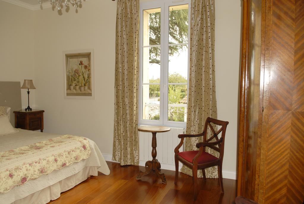 La Grande Maison Bed and Breakfast Bergerac Kamer foto